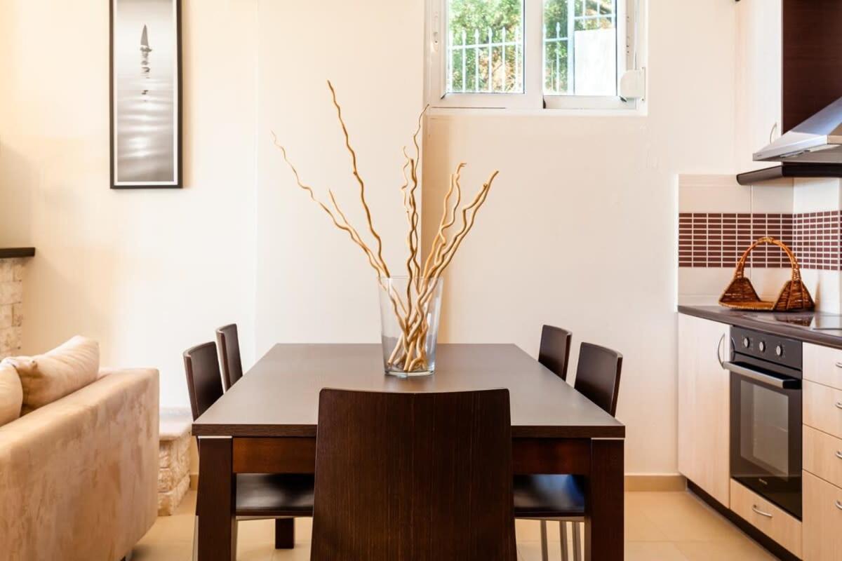 칼라마타 Aigli Fully Equipped Getaway - Seaview Lux Retreat 빌라 외부 사진