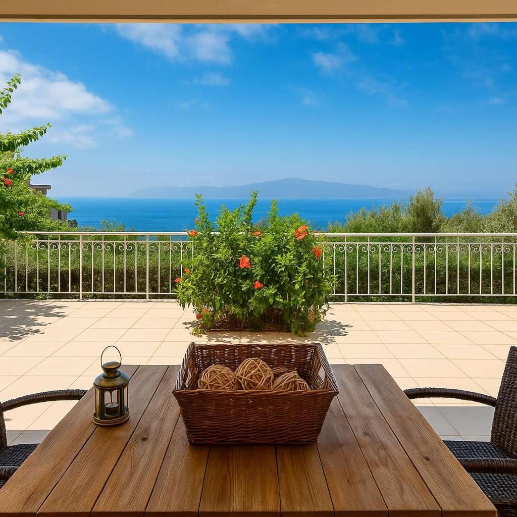 칼라마타 Aigli Fully Equipped Getaway - Seaview Lux Retreat 빌라 외부 사진
